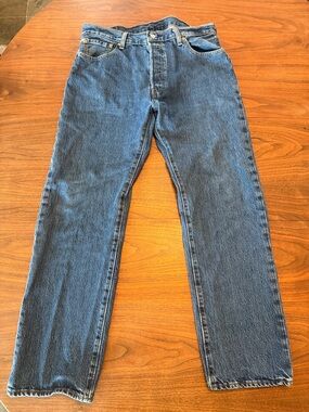 501 Levi's Straight-Leg Men's Jeans - Blue Denim Size 35 x 32
